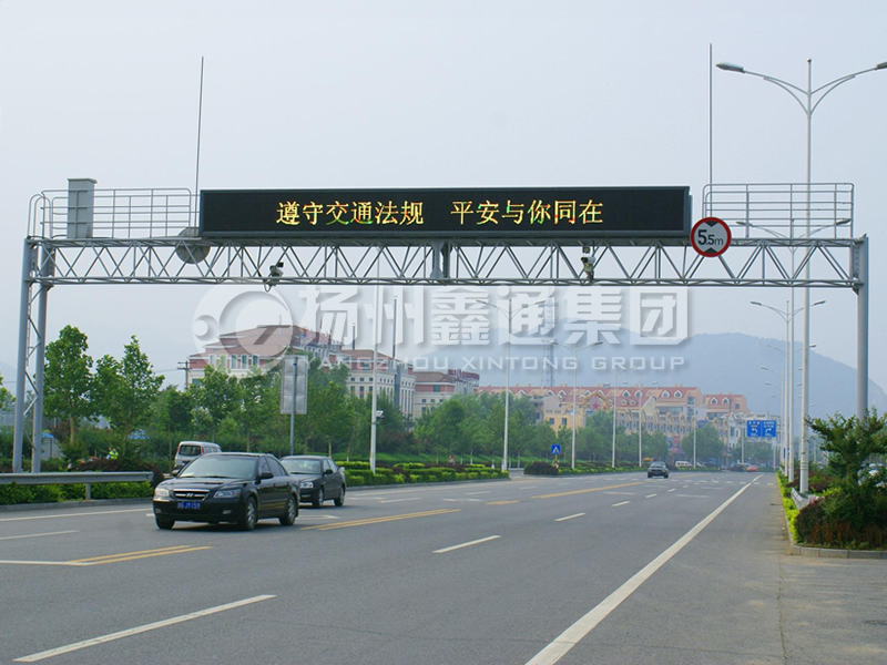 LMJ-013，桁架式情報板門架，龍門架