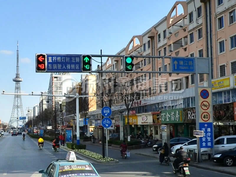 XHDG-022，框架信號燈桿