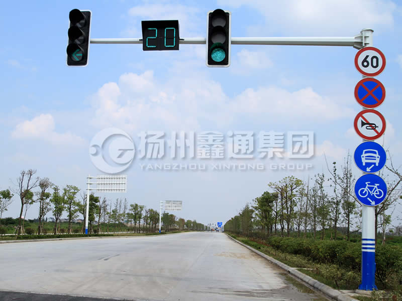 XHDG-036，八棱錐形信號燈桿