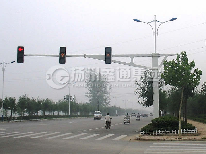 XHDG-042，方桿信號(hào)燈桿